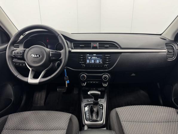 Kia Rio IV с пробегом 2017 года, цена 990 000 рублей, 247239 км, седан, Автокод Объявления