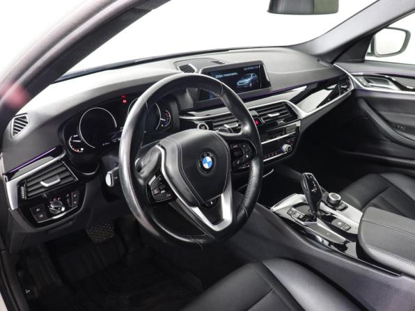 BMW 5 серии VII (G30/G31/G38) с пробегом 2018 года, цена 3 477 000 рублей, 86363 км, седан, Автокод Объявления