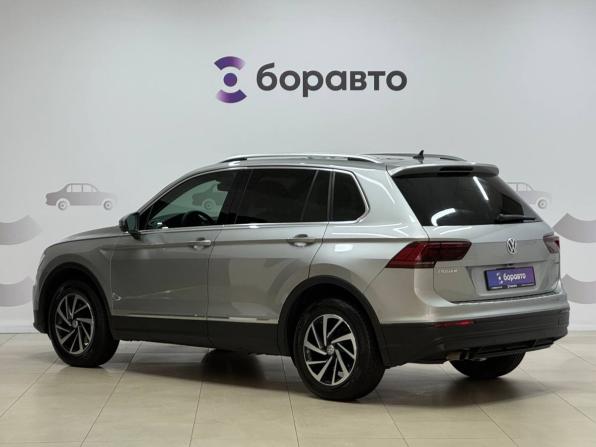 Volkswagen Tiguan II с пробегом 2018 года, цена 2 180 000 рублей, 153882 км, внедорожник, Автокод Объявления
