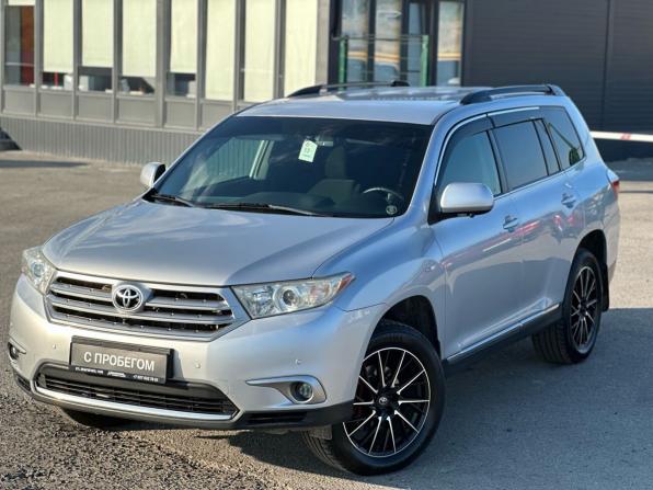 Toyota Highlander II (XU40) Рестайлинг с пробегом 2013 года, цена 1 790 000 рублей, 233767 км, внедорожник, Автокод Объявления