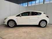 Opel Astra J Волжский  - изображение 22