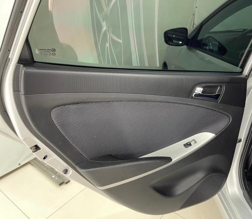 Hyundai Solaris I с пробегом 2011 года, цена 665 000 рублей, 140437 км, седан, Автокод Объявления