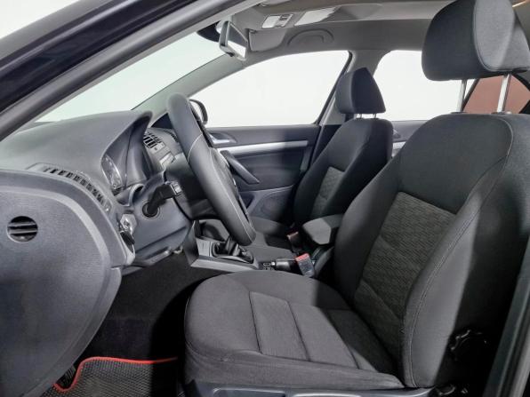 Skoda Octavia II (A5) Рестайлинг с пробегом 2012 года, цена 755 000 рублей, 215172 км, лифтбек, Автокод Объявления