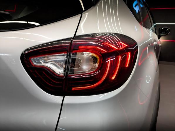 Renault Kaptur I Рестайлинг с пробегом 2021 года, цена 1 365 000 рублей, 155254 км, внедорожник, Автокод Объявления