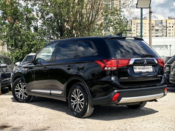 Mitsubishi Outlander III Рестайлинг 3 с пробегом 2018 года, цена 1 749 000 рублей, 129408 км, внедорожник, Автокод Объявления