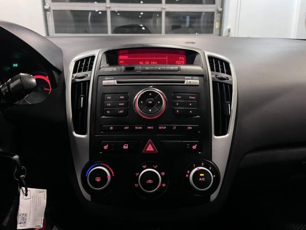 Kia Ceed I Рестайлинг с пробегом 2010 года, цена 735 000 рублей, 207021 км, хэтчбек, Автокод Объявления