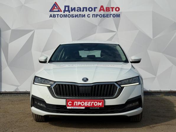 Skoda Octavia IV (A8) с пробегом 2021 года, цена 1 980 000 рублей, 112100 км, лифтбек, Автокод Объявления