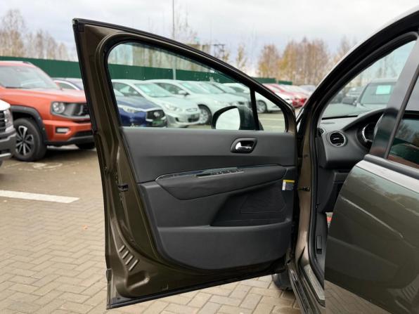 Peugeot 3008 I с пробегом 2012 года, цена 700 000 рублей, 162061 км, внедорожник, Автокод Объявления