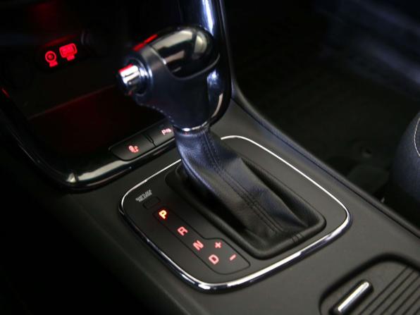 Kia Ceed II Рестайлинг с пробегом 2016 года, цена 1 090 000 рублей, 130381 км, хэтчбек, Автокод Объявления