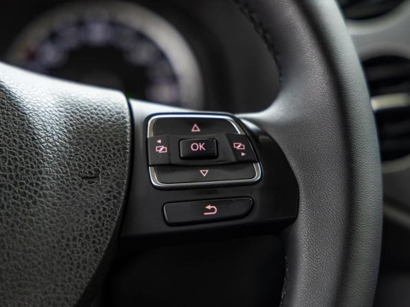 Volkswagen Tiguan I Рестайлинг с пробегом 2011 года, цена 1 378 000 рублей, 133846 км, внедорожник, Автокод Объявления