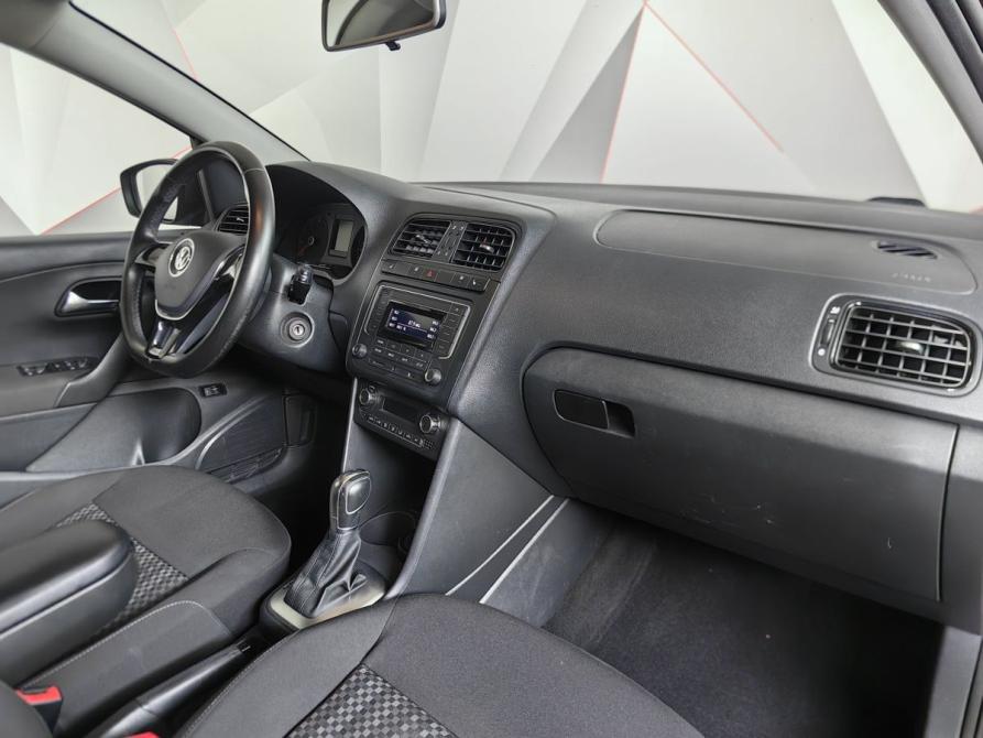 Volkswagen Polo V Рестайлинг Москва  - изображение 13