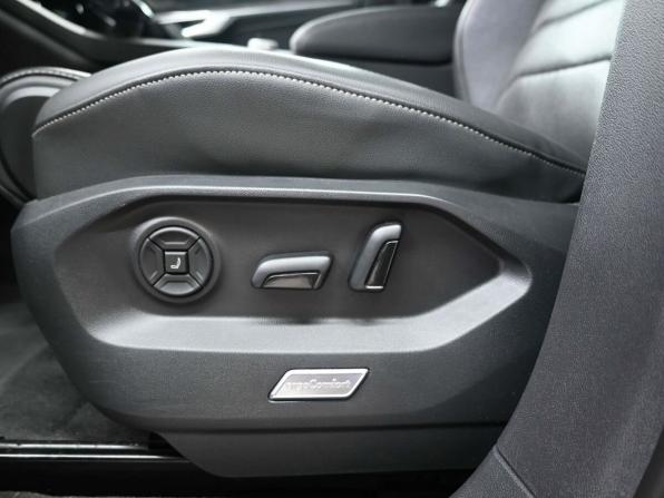 Volkswagen Touareg III с пробегом 2021 года, цена 5 119 900 рублей, 88688 км, внедорожник, Автокод Объявления