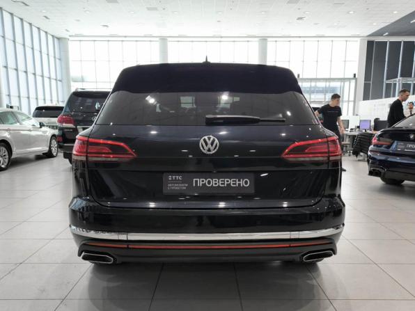 Volkswagen Touareg III с пробегом 2020 года, цена 3 750 000 рублей, 276675 км, внедорожник, Автокод Объявления