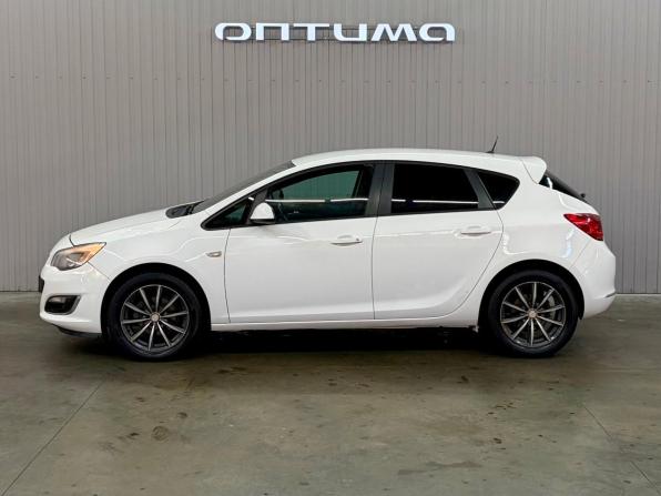 Opel Astra J Рестайлинг с пробегом 2013 года, цена 797 000 рублей, 190319 км, хэтчбек, Автокод Объявления