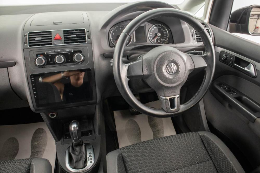 Volkswagen Touran I Рестайлинг 2 Барнаул  - изображение 16