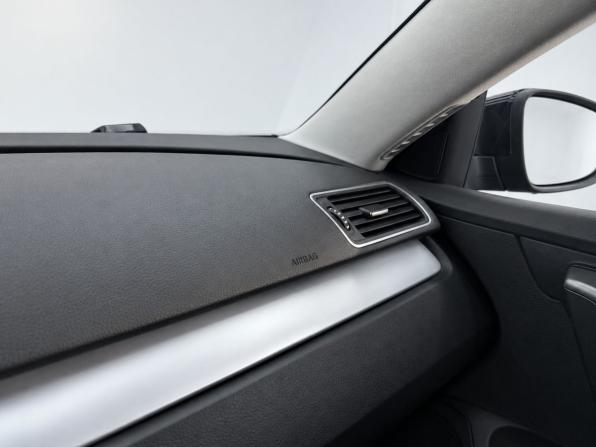 Volkswagen Passat B7 с пробегом 2011 года, цена 1 349 000 рублей, 101000 км, седан, Автокод Объявления