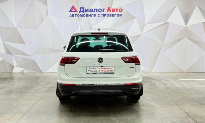 Volkswagen Tiguan II Рестайлинг с пробегом 2021 года, цена 3 760 000 рублей, 66126 км, внедорожник, Автокод Объявления