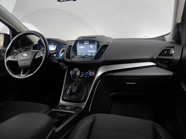 Ford Kuga II Рестайлинг с пробегом 2018 года, цена 1 368 000 рублей, 233780 км, внедорожник, Автокод Объявления