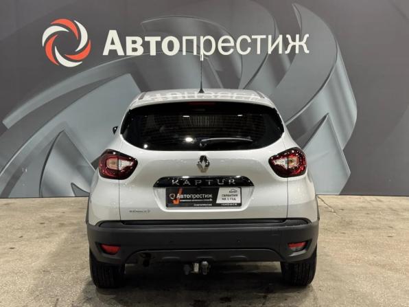 Renault Kaptur I с пробегом 2018 года, цена 1 159 000 рублей, 154000 км, внедорожник, Автокод Объявления