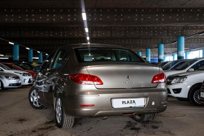 Peugeot 408 I с пробегом 2012 года, цена 550 000 рублей, 195002 км, седан, Автокод Объявления