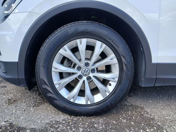 Volkswagen Tiguan II с пробегом 2019 года, цена 2 590 000 рублей, 58780 км, внедорожник, Автокод Объявления