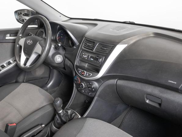 Hyundai Solaris I с пробегом 2011 года, цена 790 000 рублей, 78074 км, седан, Автокод Объявления
