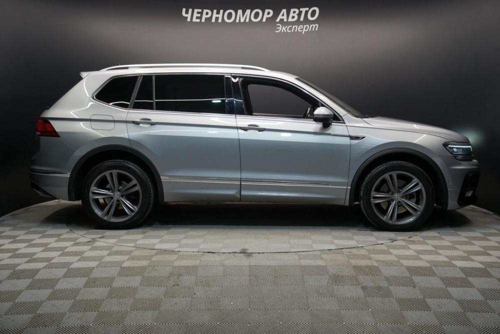 Volkswagen Tiguan II Рестайлинг Крым  - изображение 6