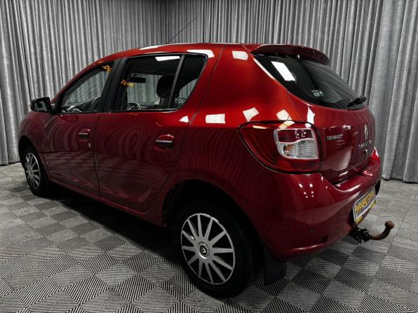 Renault Sandero II с пробегом 2014 года, цена 765 000 рублей, 158464 км, хэтчбек, Автокод Объявления