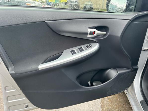 Toyota Corolla X (E140 E150) Рестайлинг с пробегом 2011 года, цена 1 250 000 рублей, 94100 км, седан, Автокод Объявления