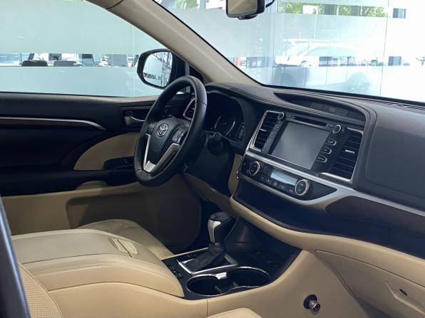 Toyota Highlander III (XU50) с пробегом 2014 года, цена 2 155 000 рублей, 267439 км, внедорожник, Автокод Объявления