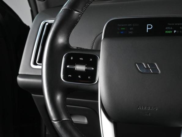 Li Auto (Lixiang) L9 I с пробегом 2023 года, цена 6 590 000 рублей, 43264 км, внедорожник, Автокод Объявления