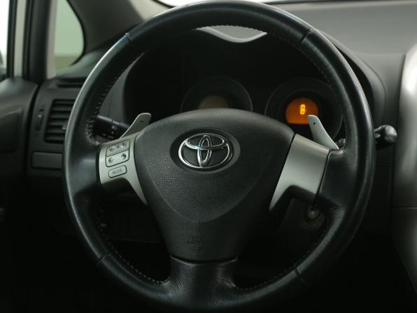 Toyota Auris I с пробегом 2007 года, цена 555 000 рублей, 152000 км, хэтчбек, Автокод Объявления