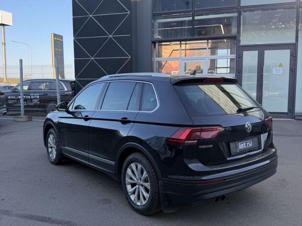 Volkswagen Tiguan II с пробегом 2017 года, цена 1 748 000 рублей, 200726 км, внедорожник, Автокод Объявления