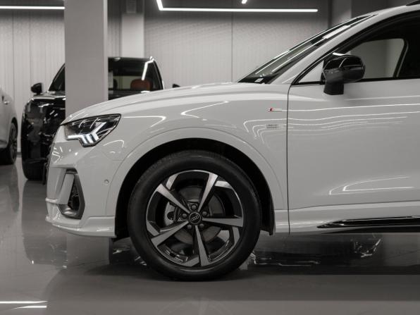 Audi Q3 II (F3) с пробегом 2026 года, цена 4 150 000 рублей, 43 км, внедорожник, Автокод Объявления