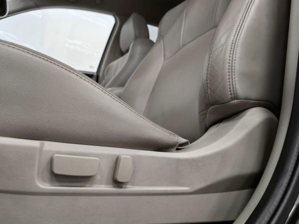 Peugeot 4007 с пробегом 2010 года, цена 1 350 000 рублей, 137300 км, внедорожник, Автокод Объявления