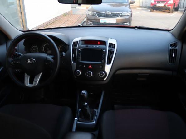 Kia Ceed I Рестайлинг с пробегом 2010 года, цена 640 000 рублей, 166000 км, хэтчбек, Автокод Объявления