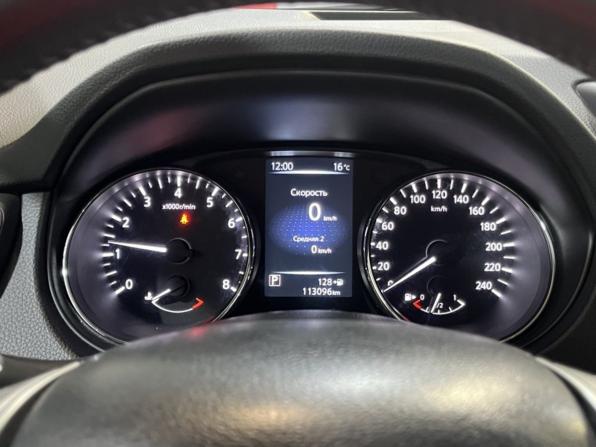 Nissan Qashqai II с пробегом 2016 года, цена 1 591 000 рублей, 113092 км, внедорожник, Автокод Объявления