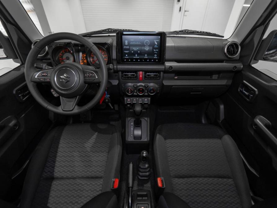 Suzuki Jimny IV Москва  - изображение 8