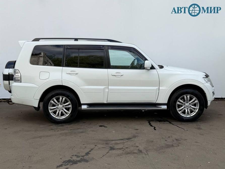 Mitsubishi Pajero IV Рестайлинг 2 Москва  - изображение 4