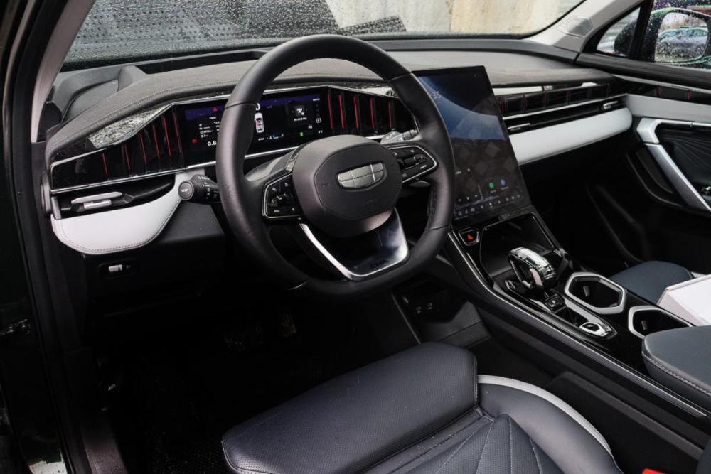 Geely Atlas II Москва  - изображение 13
