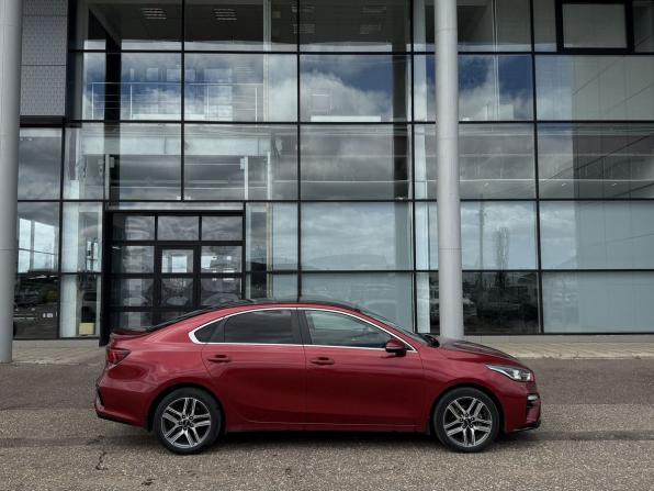 Kia Cerato IV с пробегом 2019 года, цена 1 890 000 рублей, 81472 км, седан, Автокод Объявления