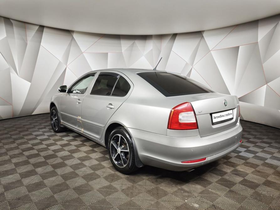 Skoda Octavia II (A5) Рестайлинг Москва  - изображение 4