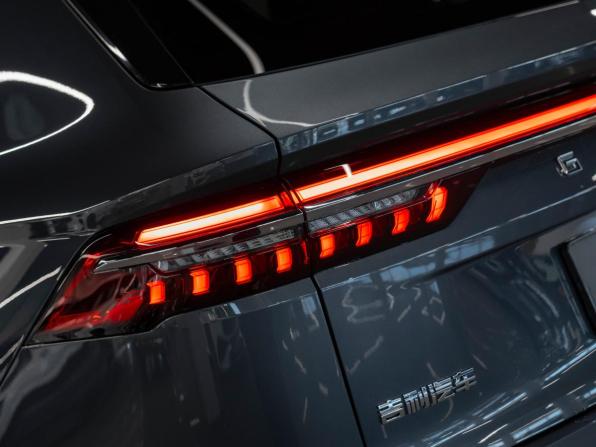 Geely Monjaro I Рестайлинг 2 с пробегом 2026 года, цена 4 250 000 рублей, 25 км, внедорожник, Автокод Объявления