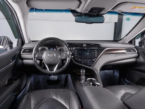 Toyota Camry VIII (XV70) с пробегом 2018 года, цена 3 389 000 рублей, 99364 км, седан, Автокод Объявления