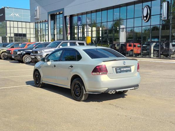 Volkswagen Polo V с пробегом 2013 года, цена 497 000 рублей, 288328 км, седан, Автокод Объявления