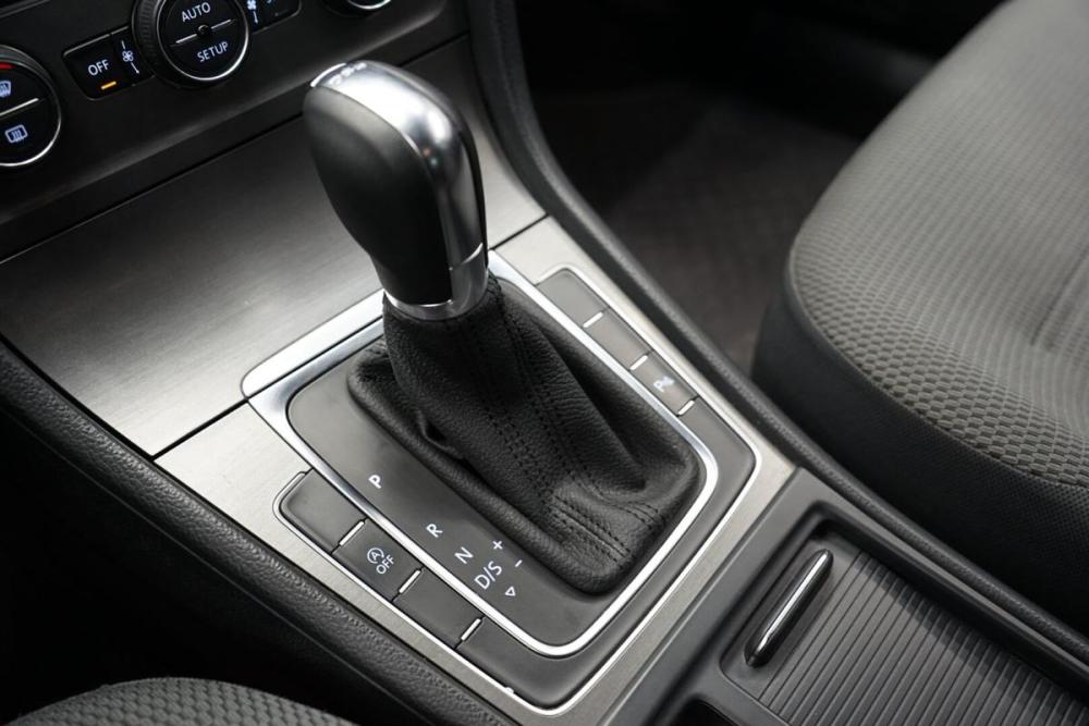 Volkswagen Golf VII Крым  - изображение 17