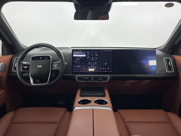 Li Auto (Lixiang) L9 I с пробегом 2023 года, цена 6 620 000 рублей, 37000 км, внедорожник, Автокод Объявления