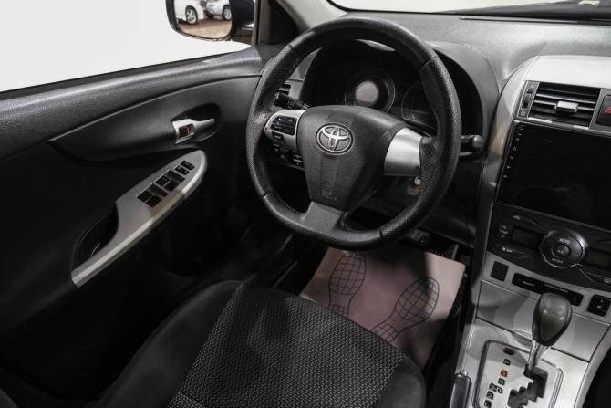 Toyota Corolla X (E140 E150) Рестайлинг с пробегом 2012 года, цена 1 049 000 рублей, 208000 км, седан, Автокод Объявления