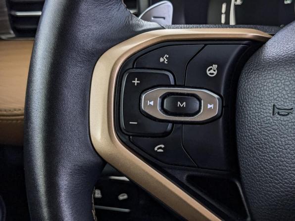 Haval Jolion I с пробегом 2023 года, цена 1 840 000 рублей, 73877 км, внедорожник, Автокод Объявления