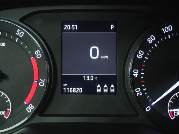 Skoda Octavia IV (A8) с пробегом 2020 года, цена 2 300 000 рублей, 116820 км, лифтбек, Автокод Объявления